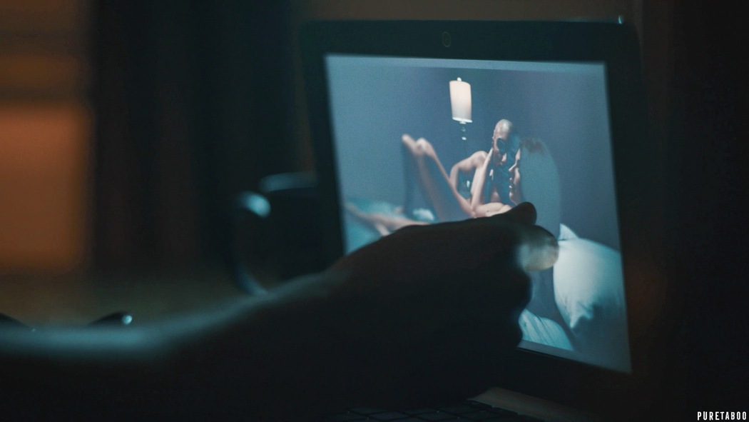 Gal Ritchie In Reality And Simulation