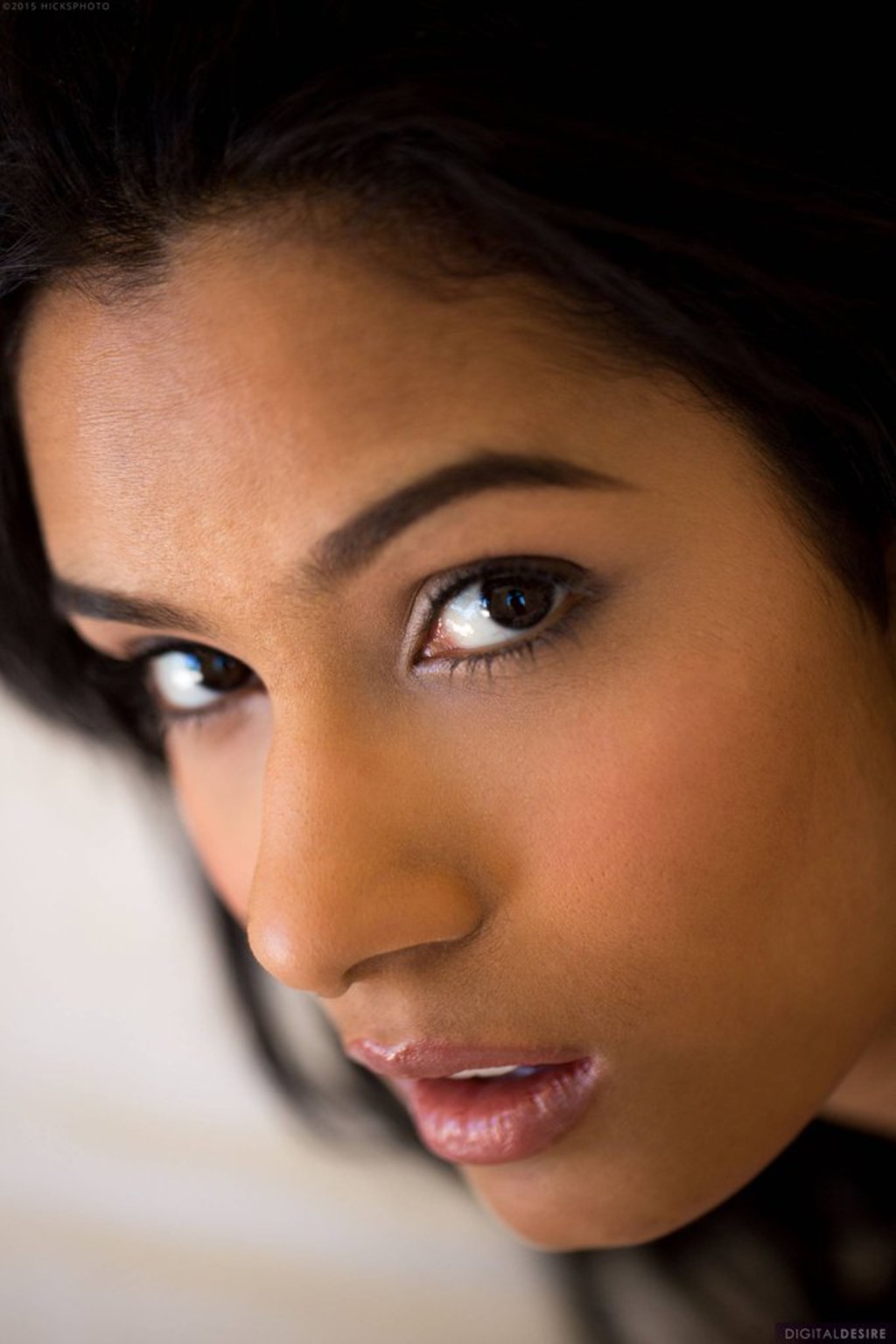 Gorgeous Babe Karmen Bella