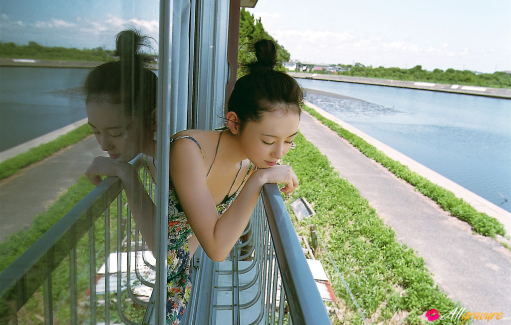 Hot Asian Teen Rina Akiyama