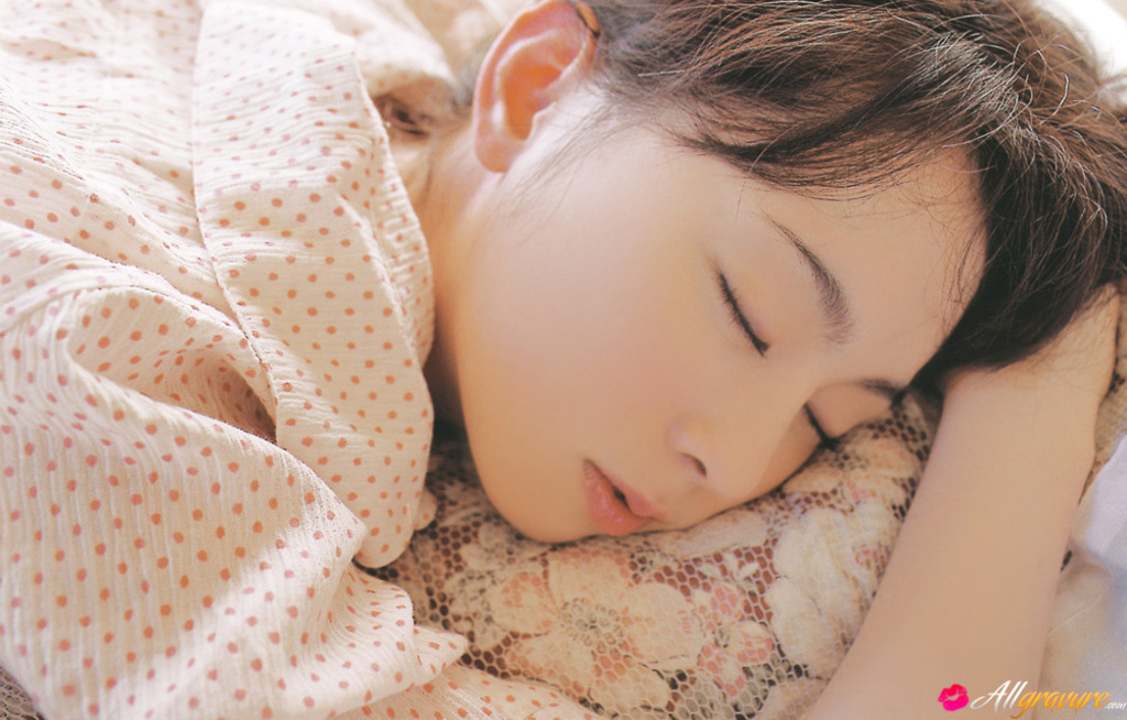 Hot Asian Teen Rina Akiyama