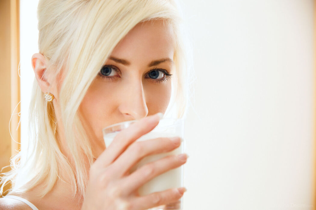 Janelle B Getting Naked And Plays With Milk Cover Photo