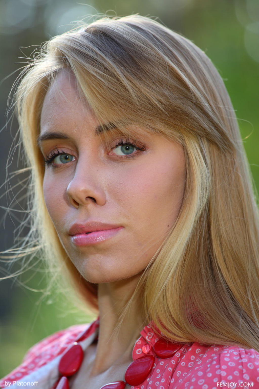 IZABELLA All Natural Is Awesome