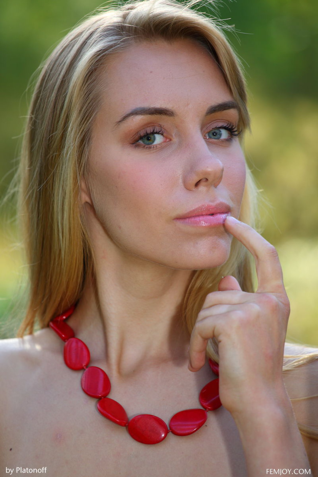 IZABELLA All Natural Is Awesome