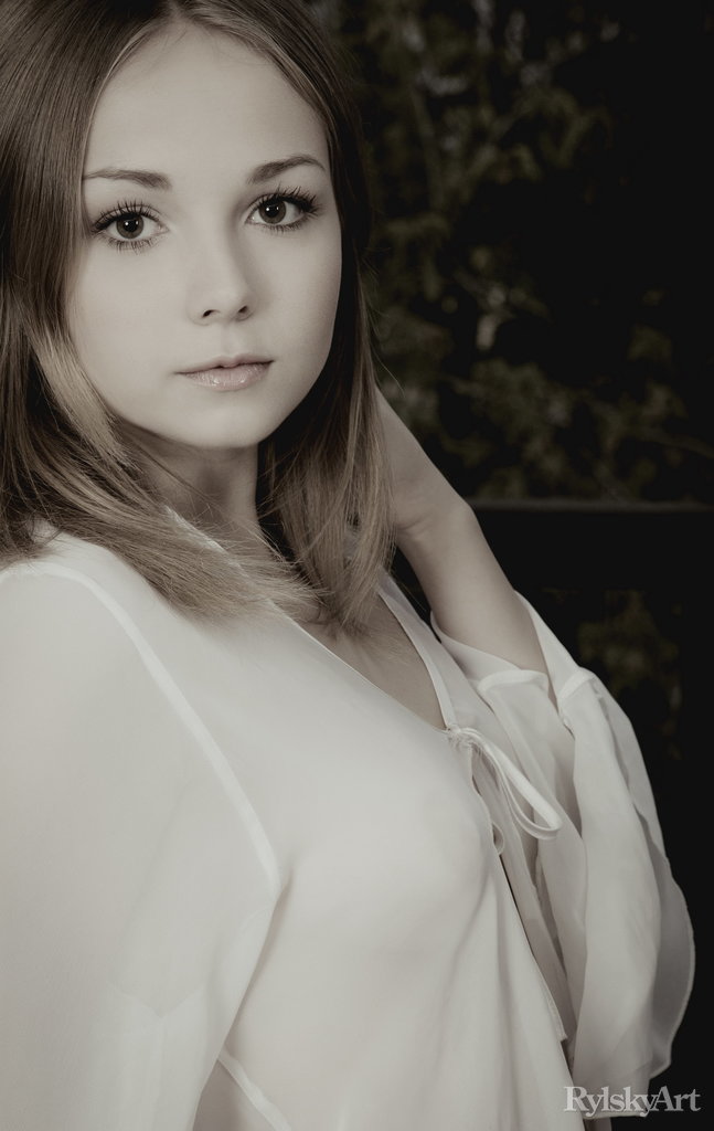 Jeff Milton Beautiful Collection Photos With Hot Babe Cover Photo