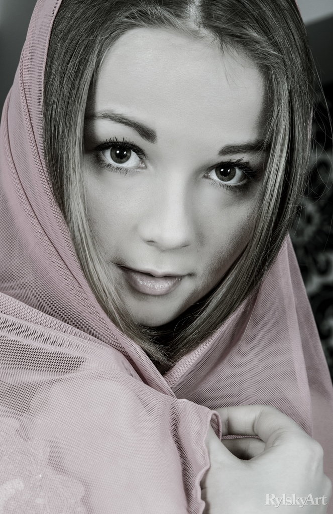 Jeff Milton Beautiful Collection Photos With Hot Babe