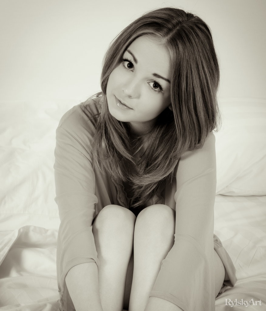 Jeff Milton Beautiful Collection Photos With Hot Babe