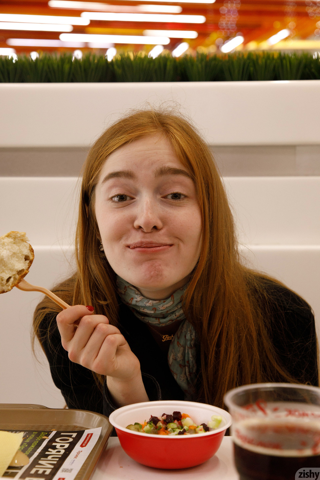 Jia Lissa Redhead Babe With Cosmic Energy