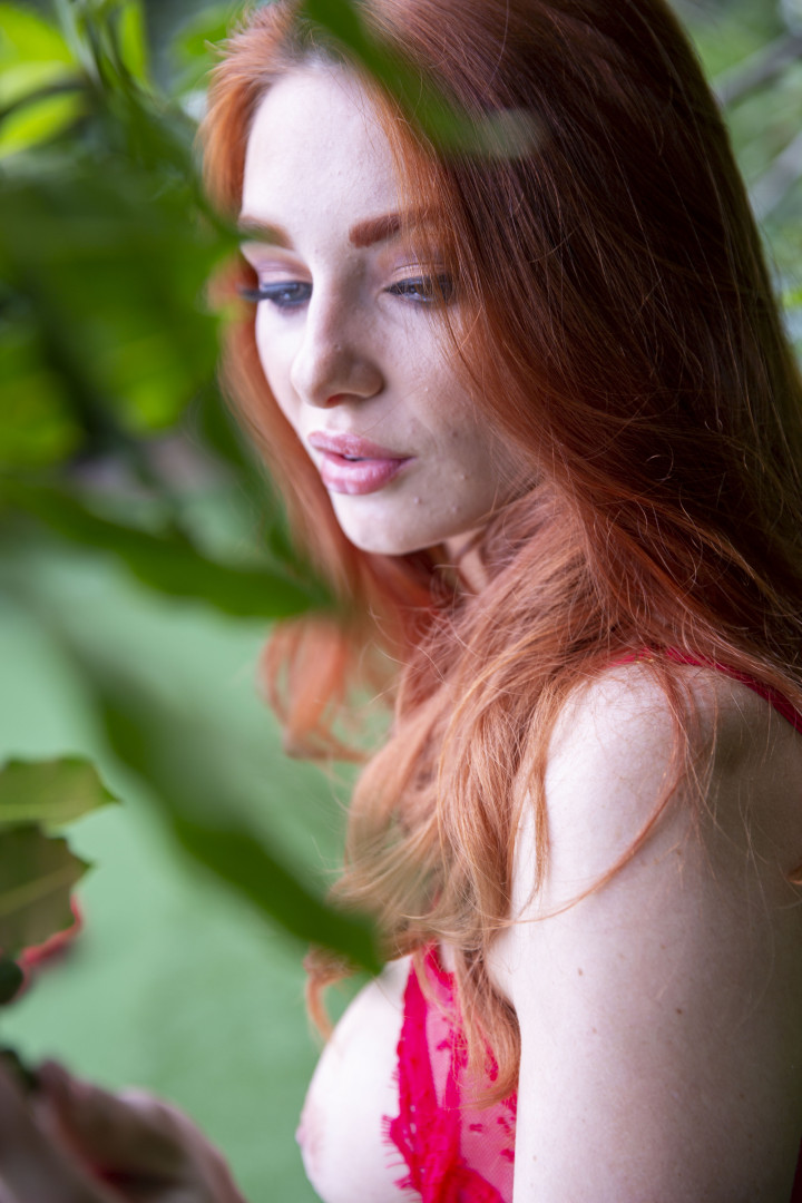 Lacy Lennon In Amazing Red Lingerie
