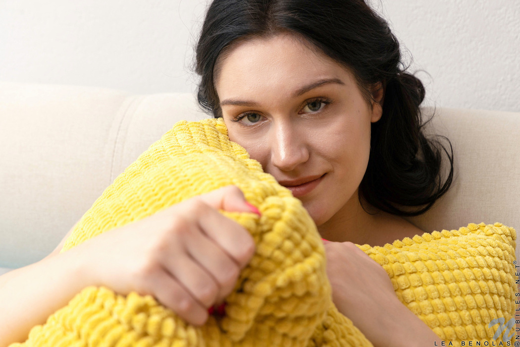 Lea Benolas Sweet And Sexy As She Finally Undresses