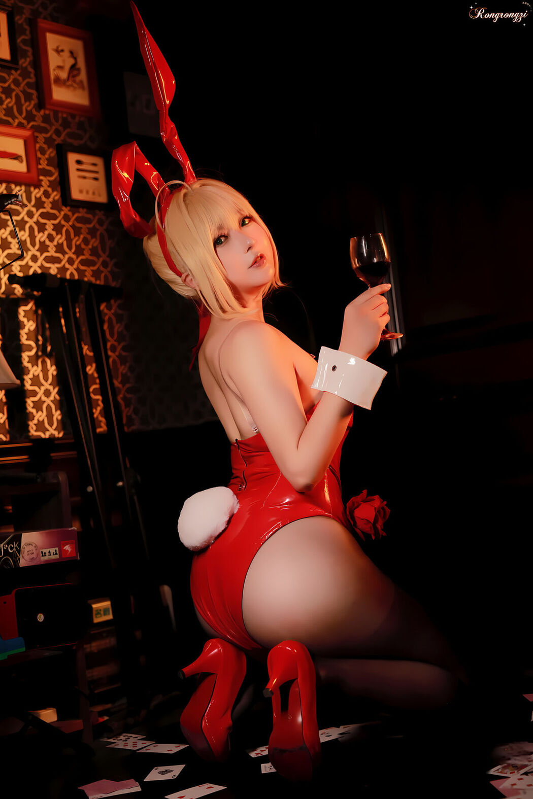 Coser@小容仔咕咕咕w – 尼禄 (33P)