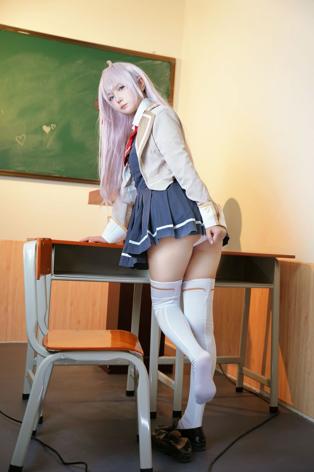 Coser@喜欢爱理吗 &#8211; 不时以俄语轻声遮羞的邻座艾莉同学 (30P)