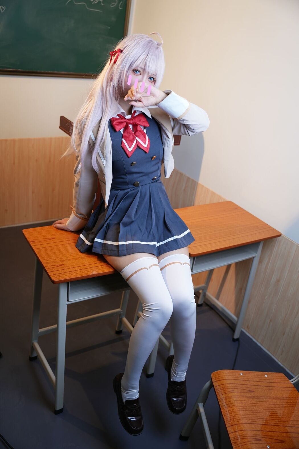 Coser@喜欢爱理吗 &#8211; 不时以俄语轻声遮羞的邻座艾莉同学 (30P)