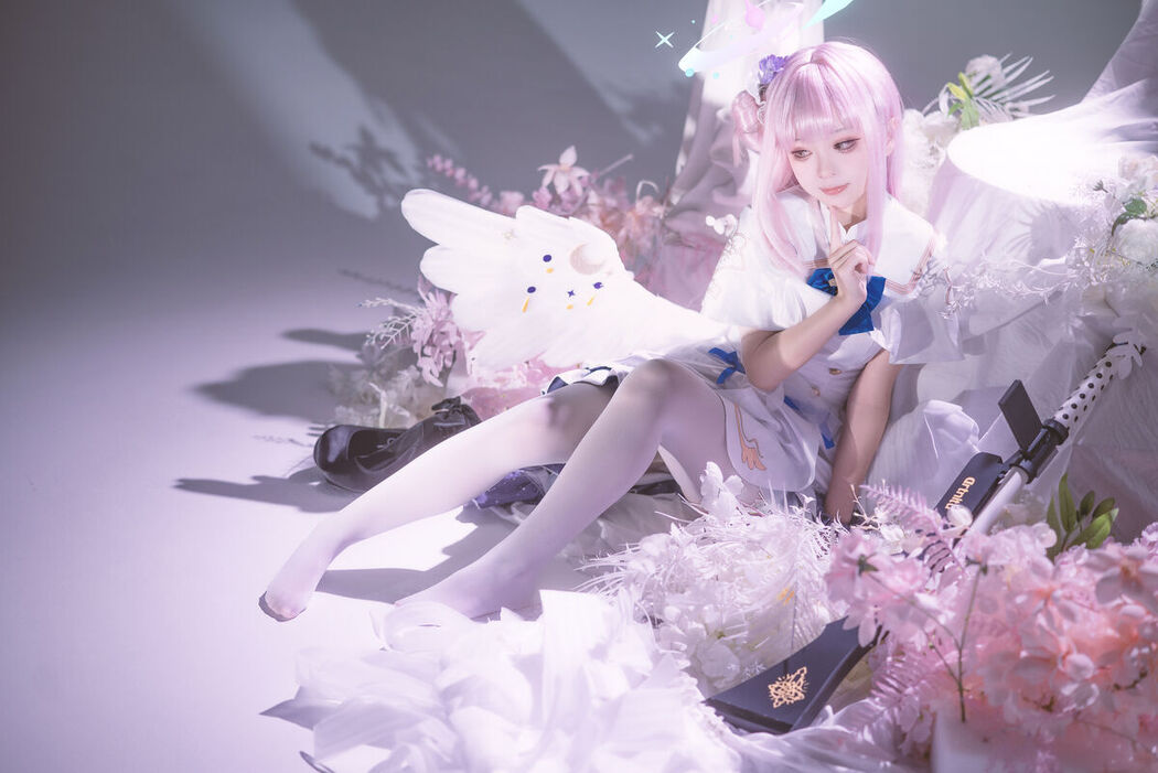 Coser@矢量鱼 – 蔚蓝档案 圣园未花 (27P)