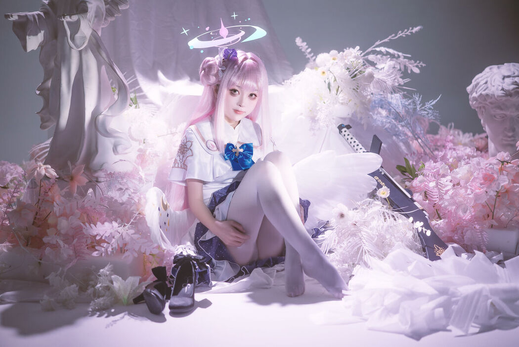 Coser@矢量鱼 – 蔚蓝档案 圣园未花 (27P)