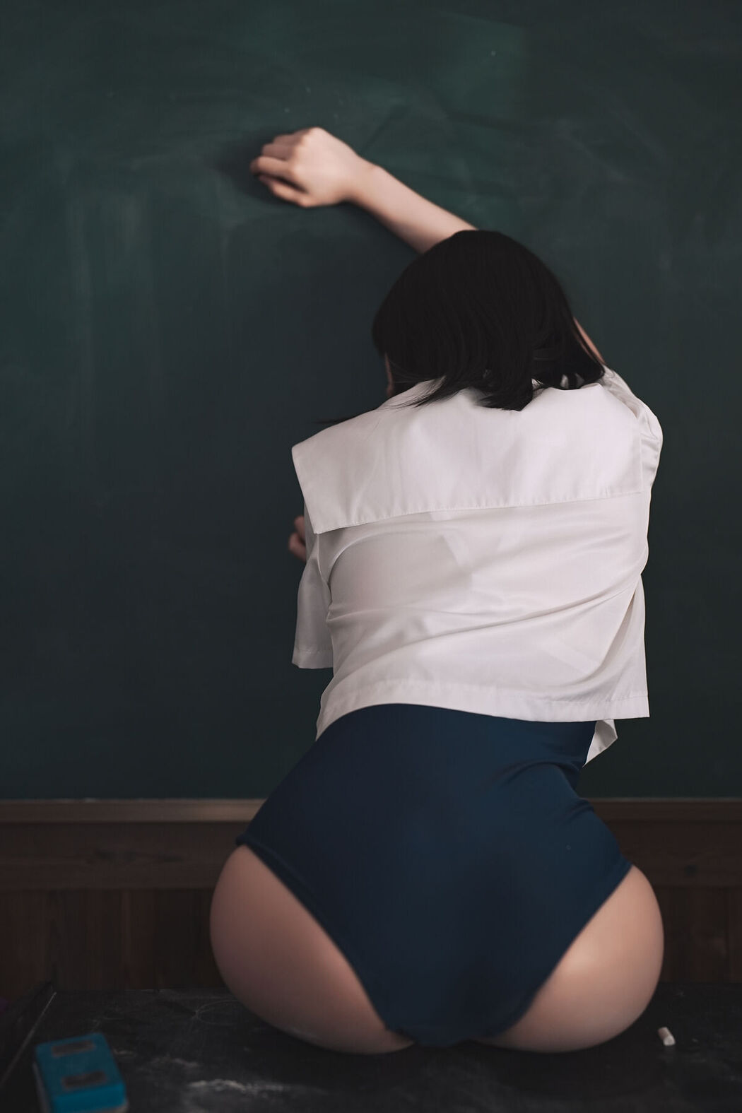 Coser@桜桃喵 – 教室死库水 (48P)