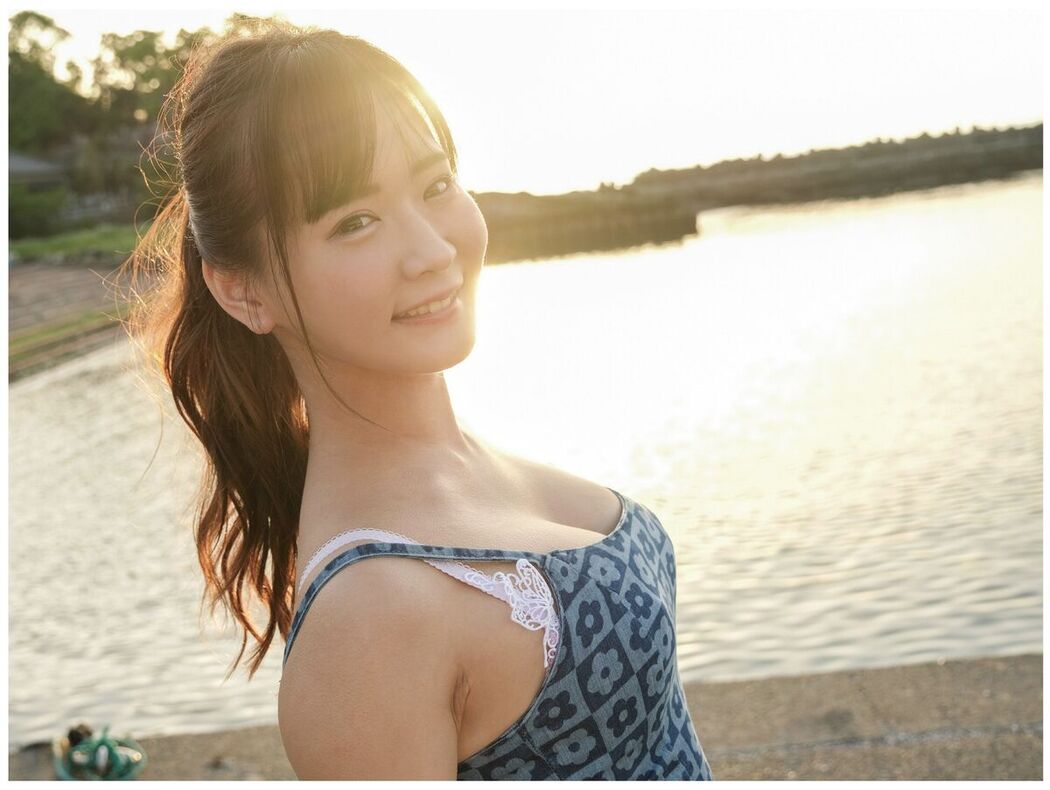 JP Narumi Hirose 広瀬なるみ – ヌード写真集 風に包まれて Part03 (51P)