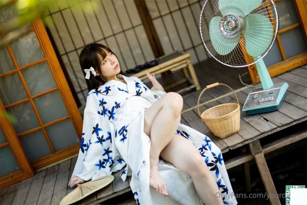 Coser@六味帝皇酱 – 夏日和服 (72P)