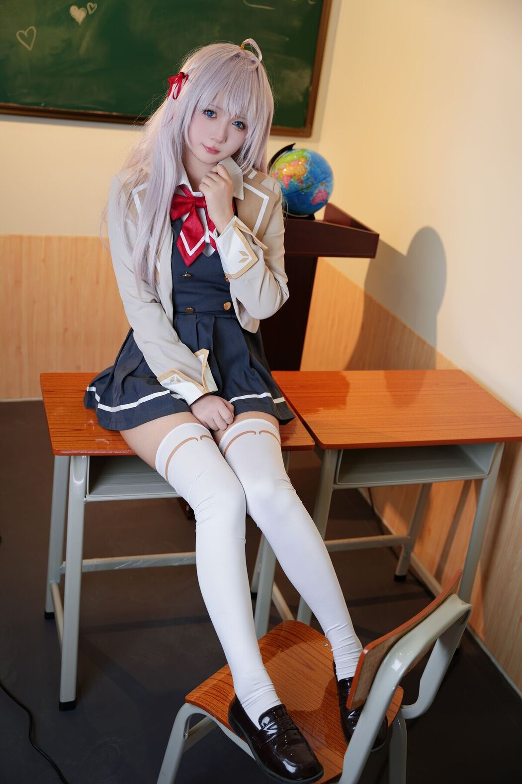 Coser@喜欢爱理吗 &#8211; 不时以俄语轻声遮羞的邻座艾莉同学 (30P)