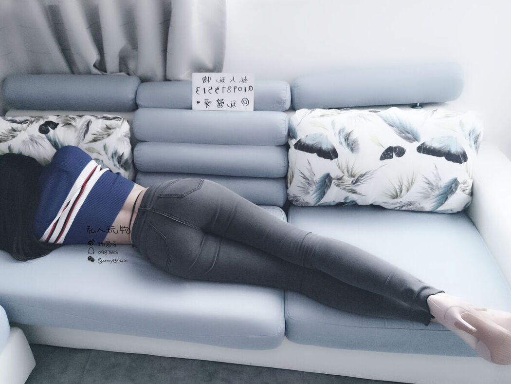 Coser@私人玩物 &#8211; 领家小姐姐的蜜桃臀 (53P &#8211; 9V)