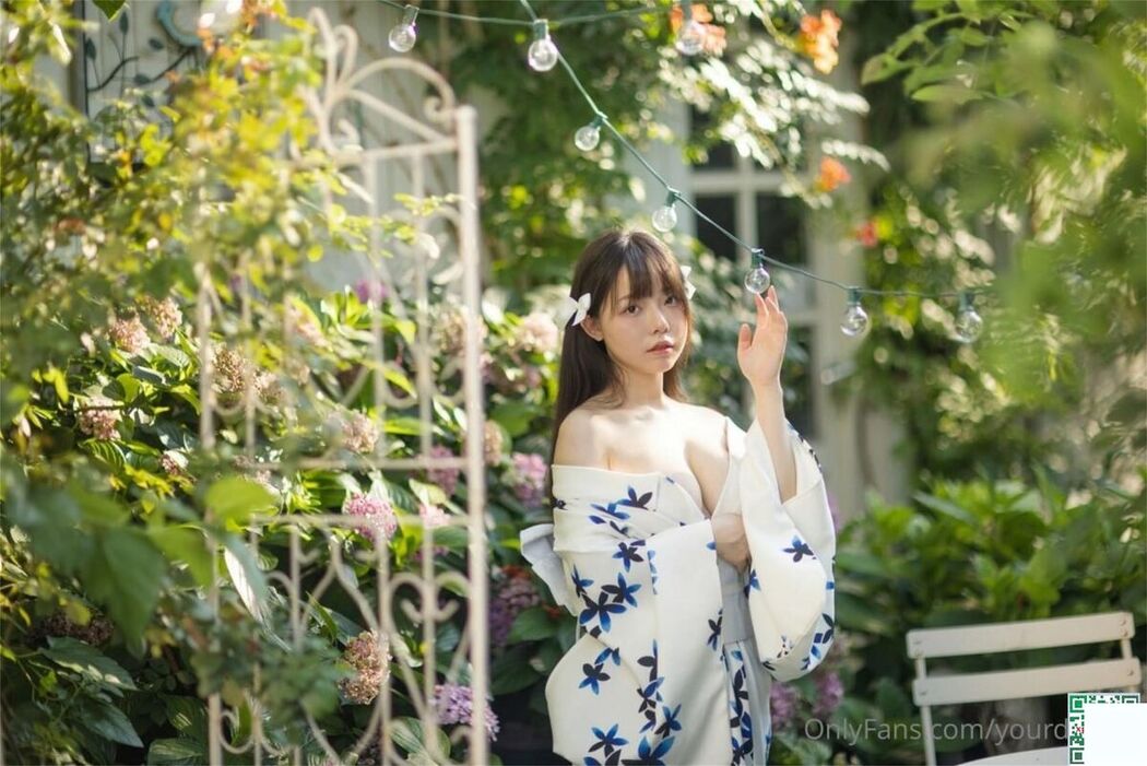 Coser@六味帝皇酱 – 夏日和服 (72P)
