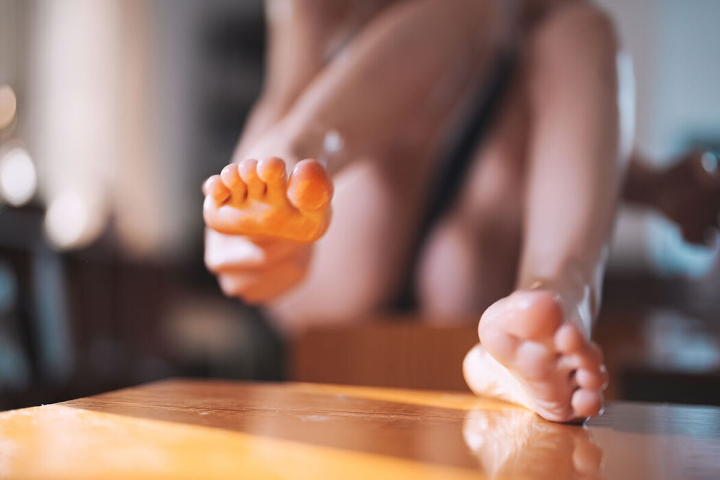 Coser@桜桃喵 – 教室死库水 (48P)