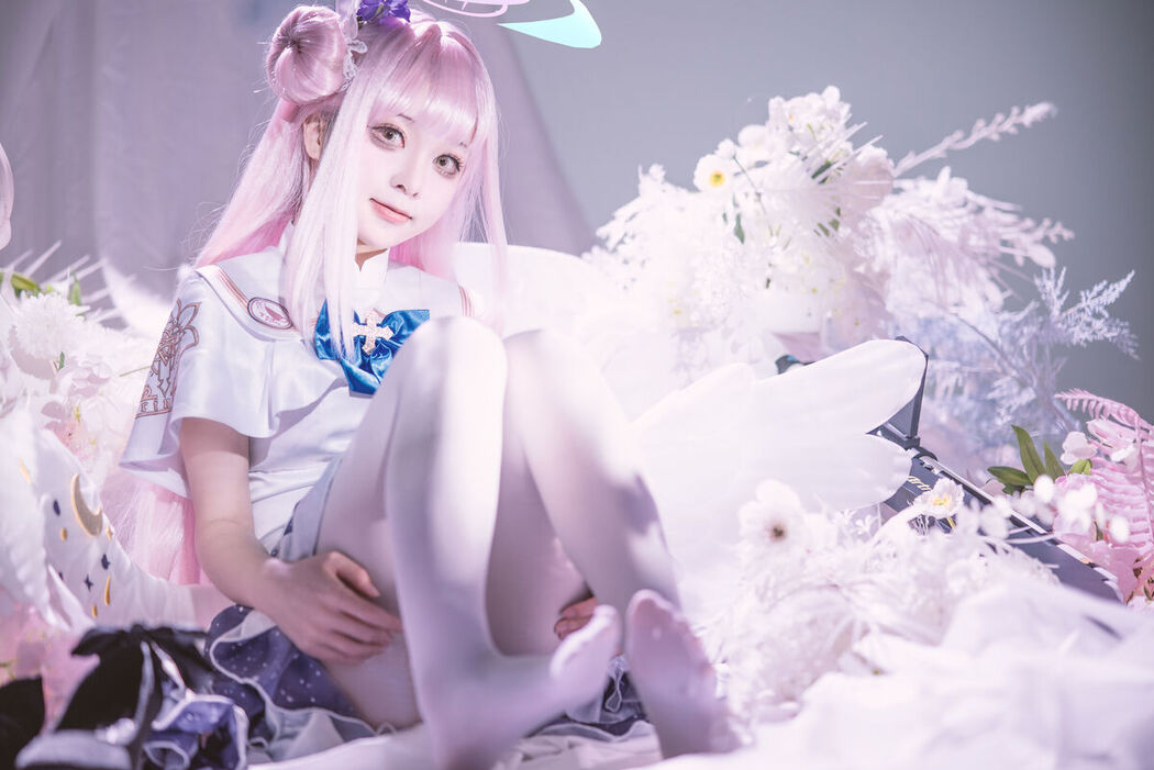 Coser@矢量鱼 – 蔚蓝档案 圣园未花 (27P)