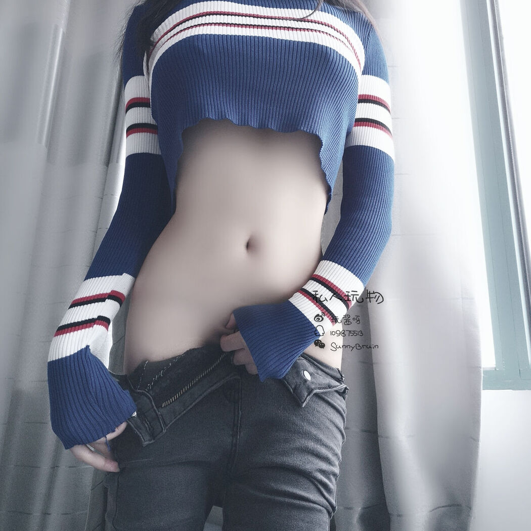Coser@私人玩物 &#8211; 领家小姐姐的蜜桃臀 (53P &#8211; 9V)