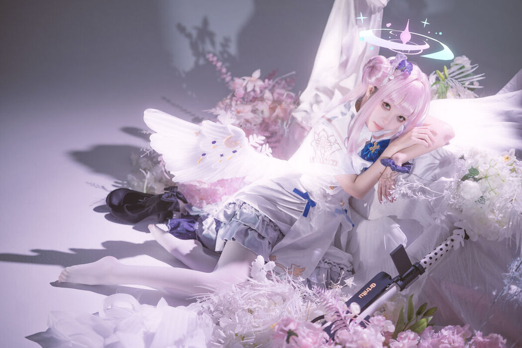 Coser@矢量鱼 – 蔚蓝档案 圣园未花 (27P)