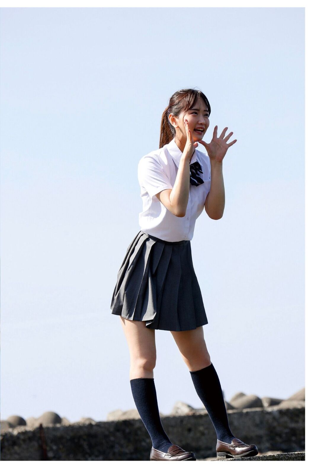 JP Narumi Hirose 広瀬なるみ – ヌード写真集 風に包まれて Part01 (50P)