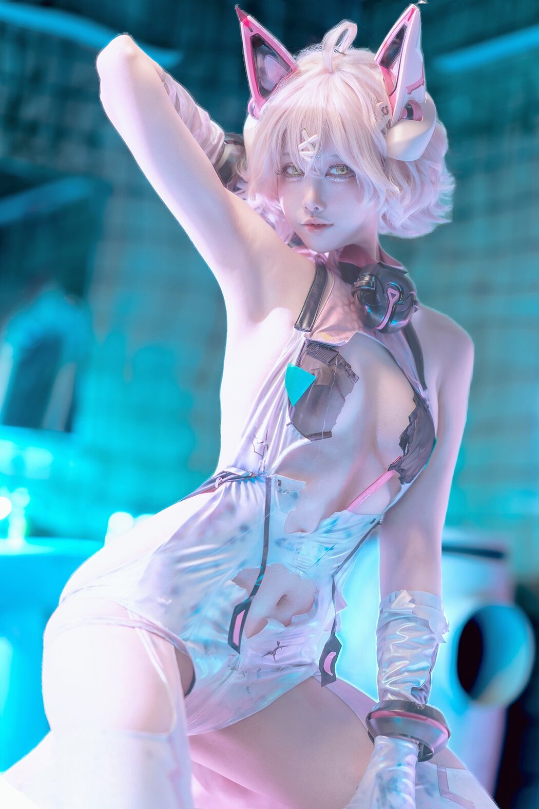 Coser@安食ajiki – 交错战线——绯猁 (31P) Cover Photo