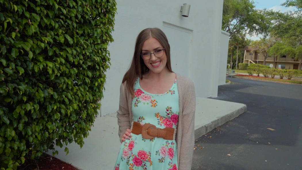 Lindsey Love For The Love Cover Photo