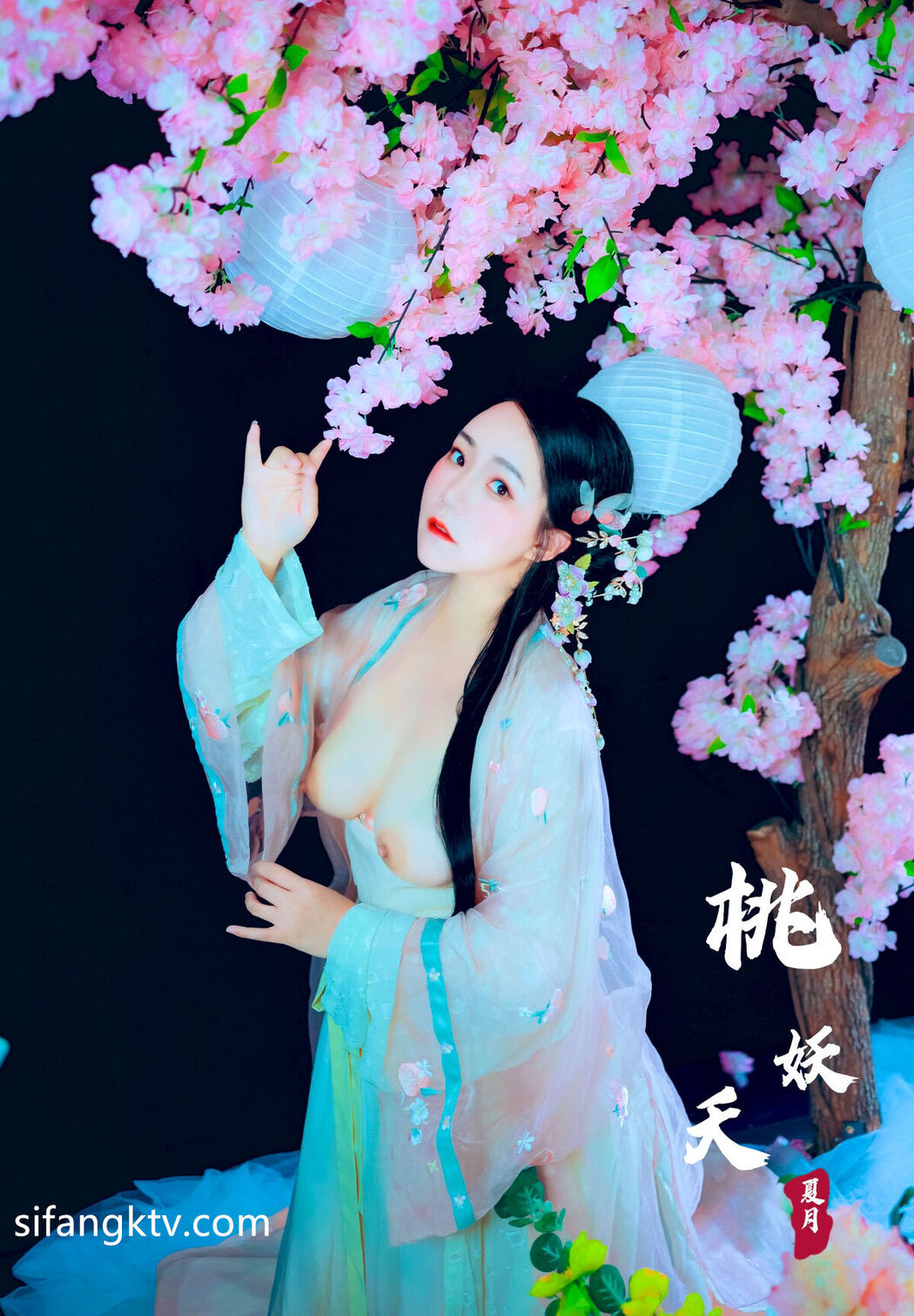 Tao Pu 桃葡 And Xia Yue 夏月 And Luo Su 落苏 &#8211; X稀有古裝風 色影大神私拍甄選 Part01 (67P &#8211; 3V)