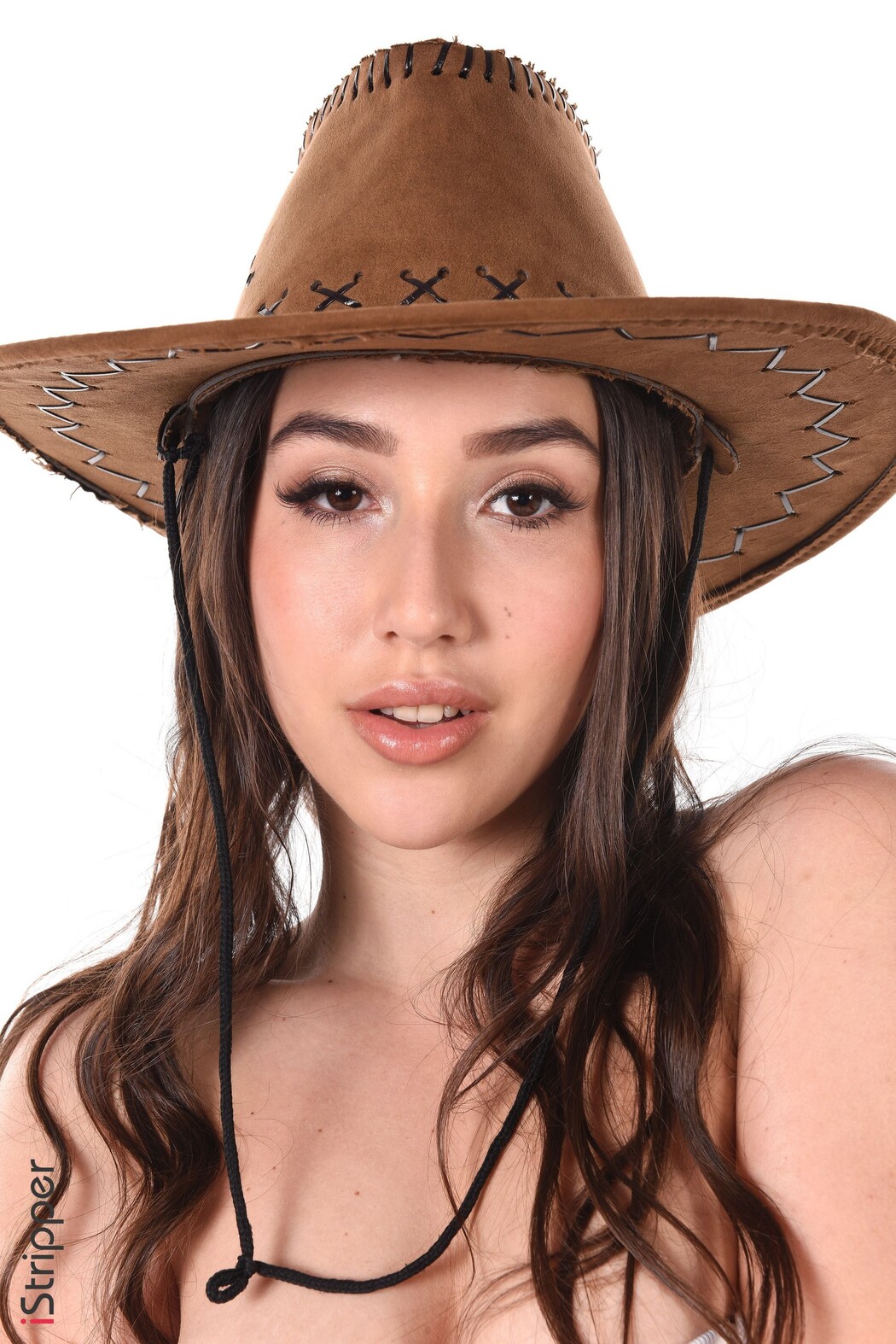 Lisa Belys Like Sexy Cowgirl Getting Naked