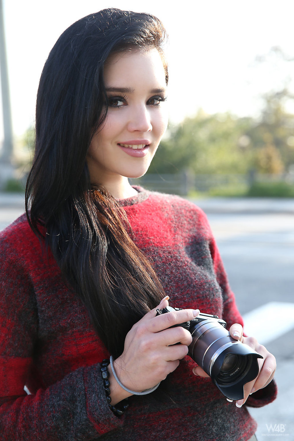 Malena Shows Hotness Without Nudity