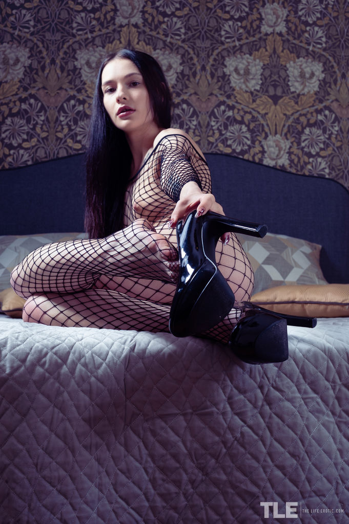 Matty Feels The Tell-tale Tightness Inside Of Her