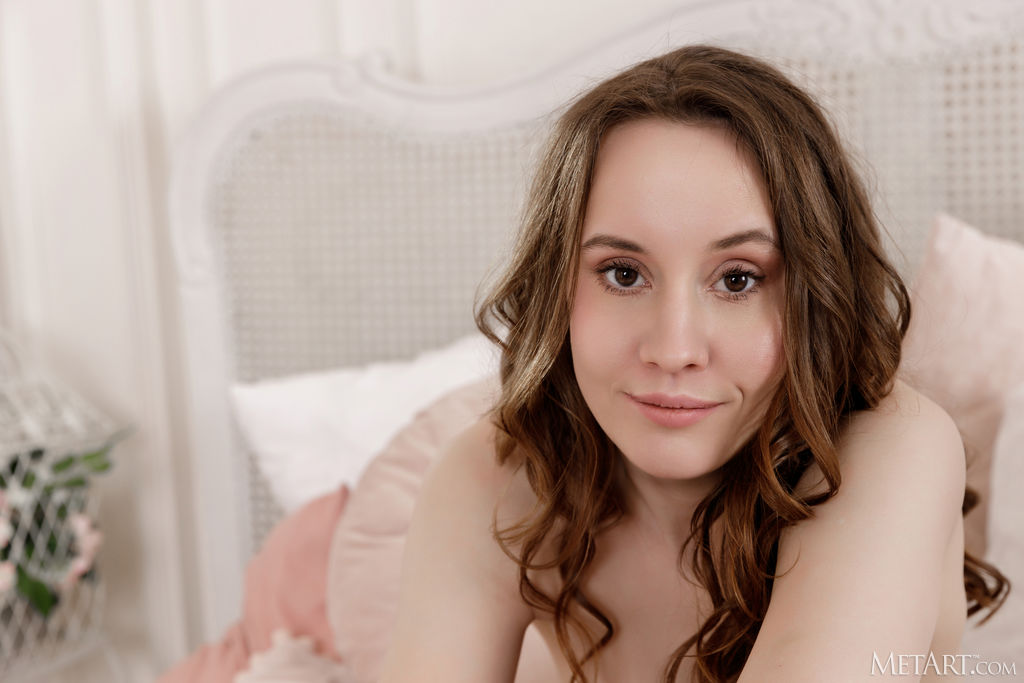Mari Green Teasing Her Delicate Pink Nipples