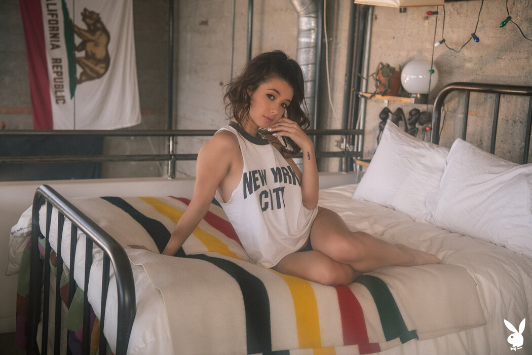 Mel Green Shows Her Naked Body At Loft Apartment Cover Photo