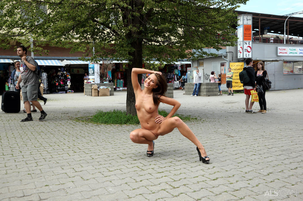 Michaela Isizzu Nude In Public