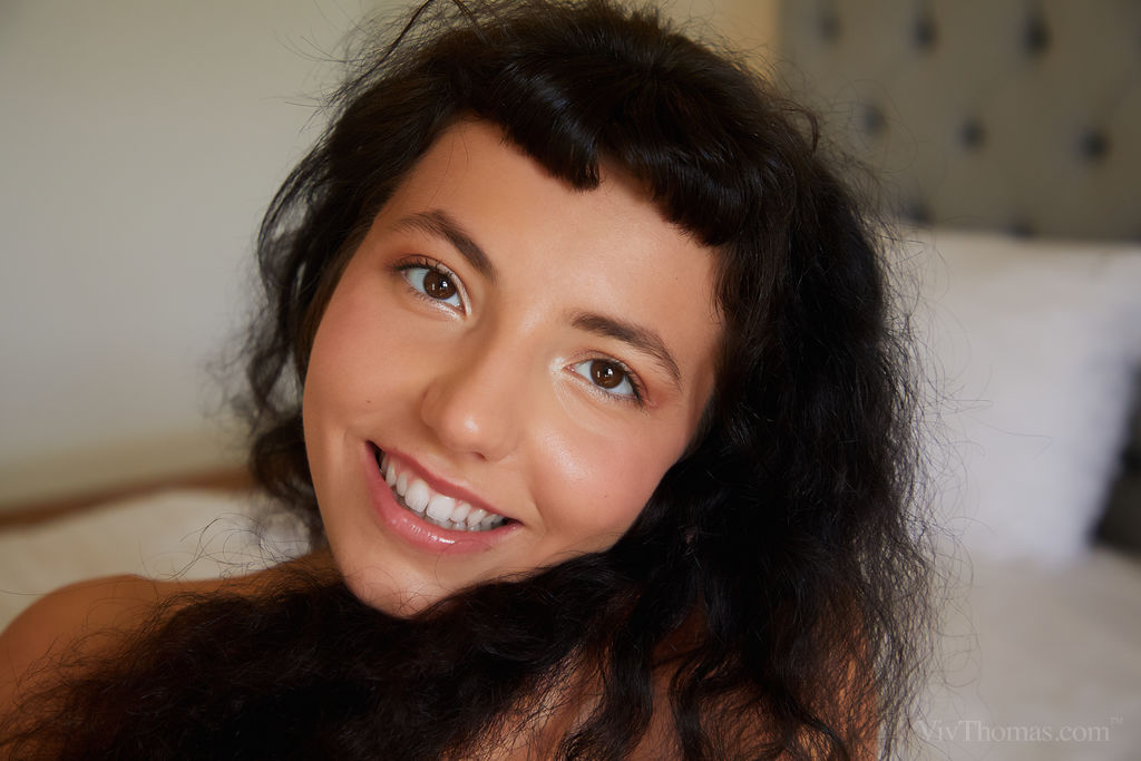 MitziX Spreads Her Long Legs In A Wide Split So Her Shaved Pussy Pouts Open Invitingly