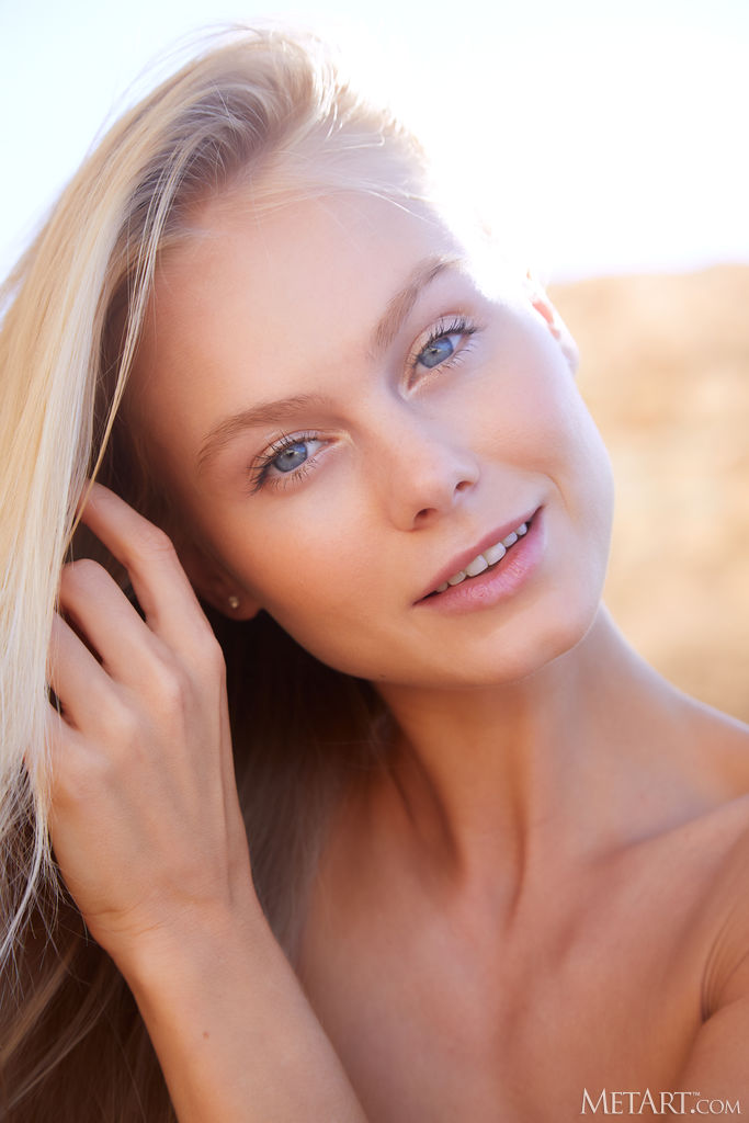 Nancy A Parts Her Tanned Thighs For A Glimpse Of Her Plump-lipped Pussy