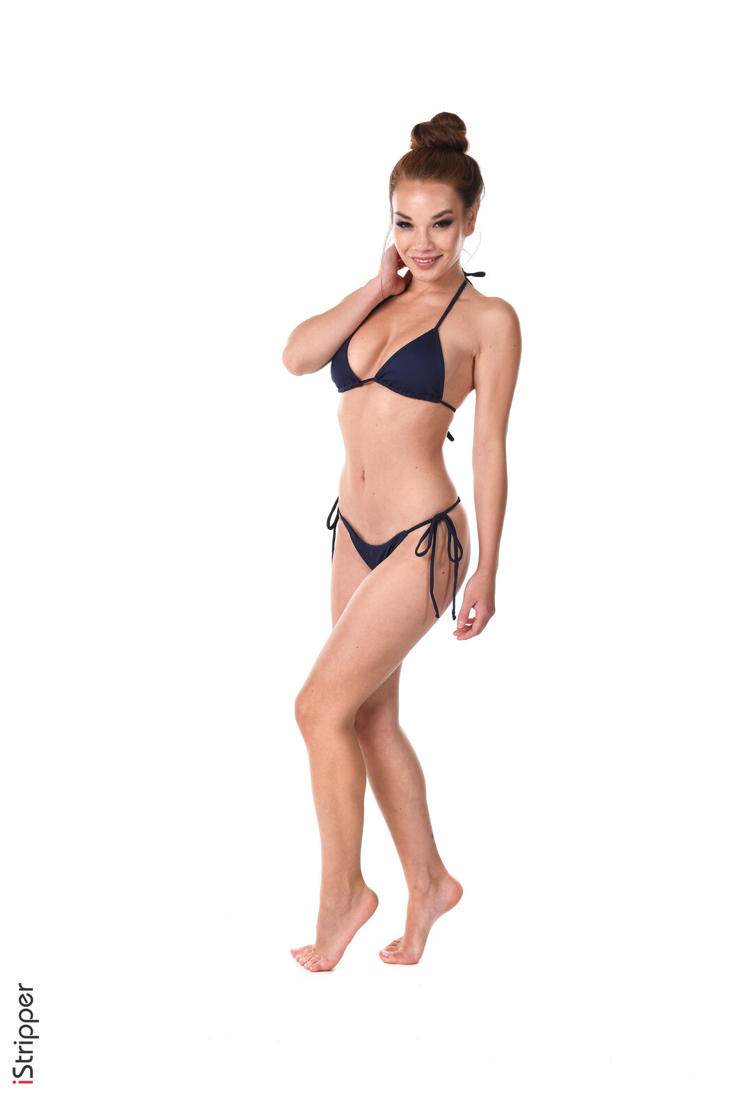 Nici Dee Take Off Her Black Bikini Cover Photo