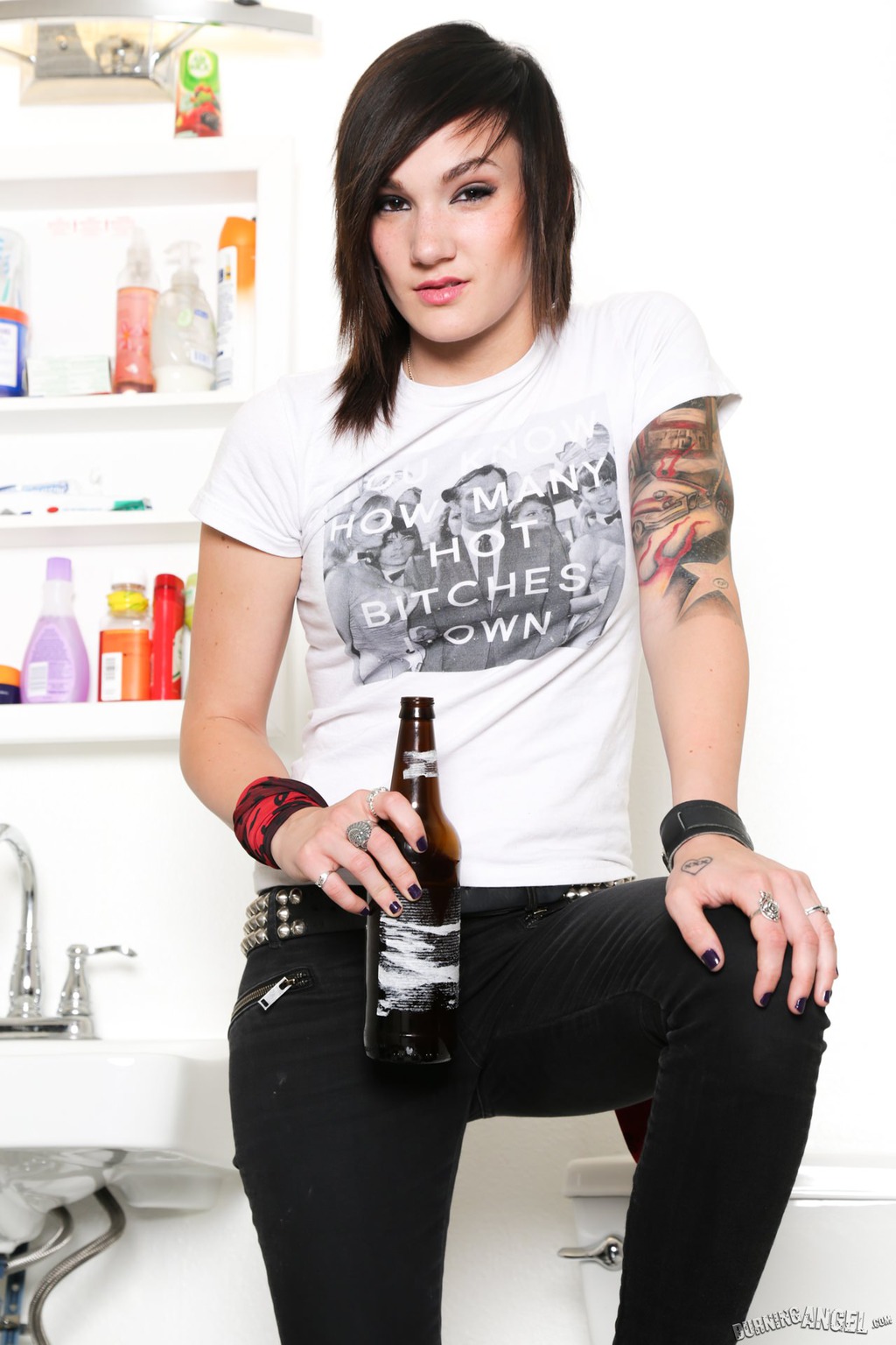 Nikki Hearts Shows Her Small Boobies