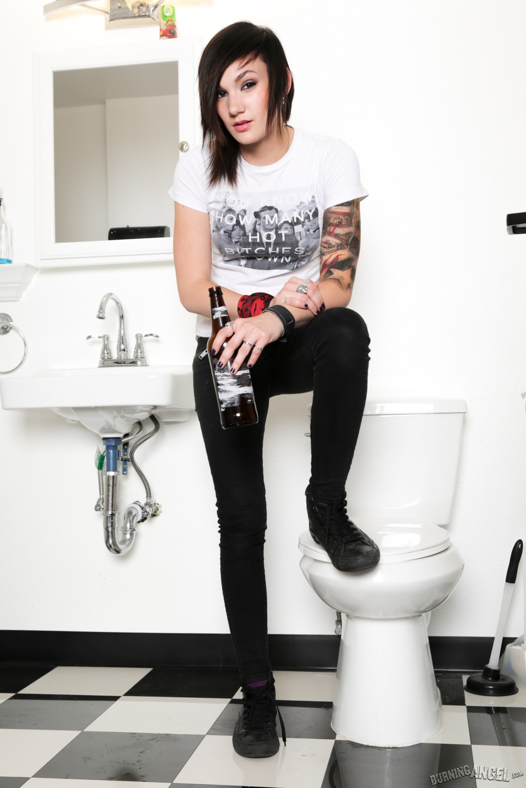 Nikki Hearts Shows Her Small Boobies Cover Photo