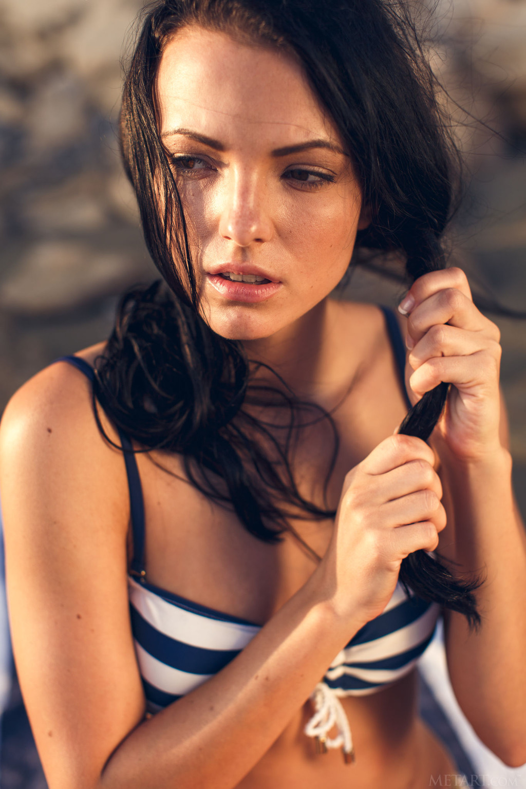 Sapphira A Washing Her Body