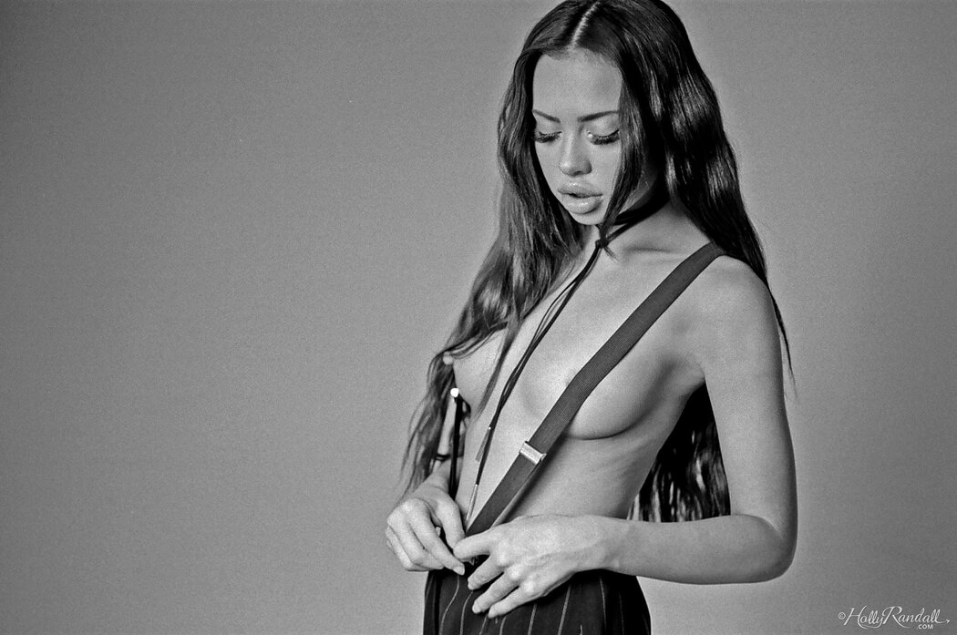 Sabina Rouge Film Version Erotic Photo Session
