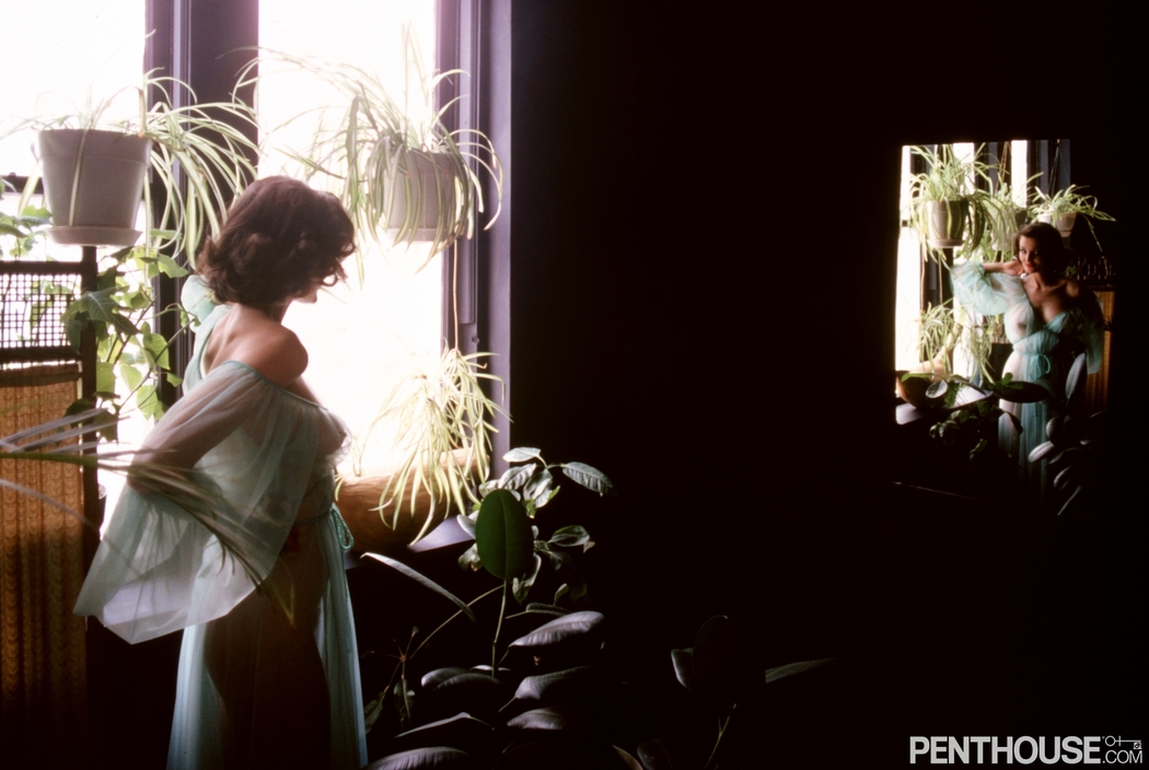 Sally Whitstable Creating Beautiful Erotic Pics