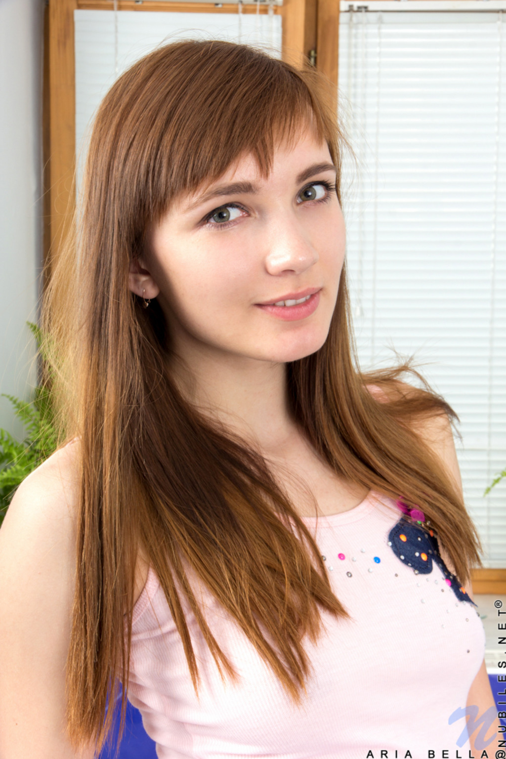 Russian Aria Bella Has Stripped Down Cover Photo