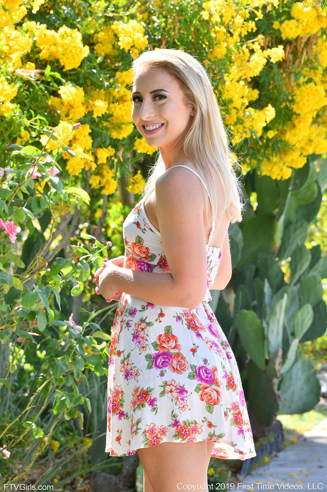 Sexy Blonde FTV Aubrey Shoes Extreme Closeups