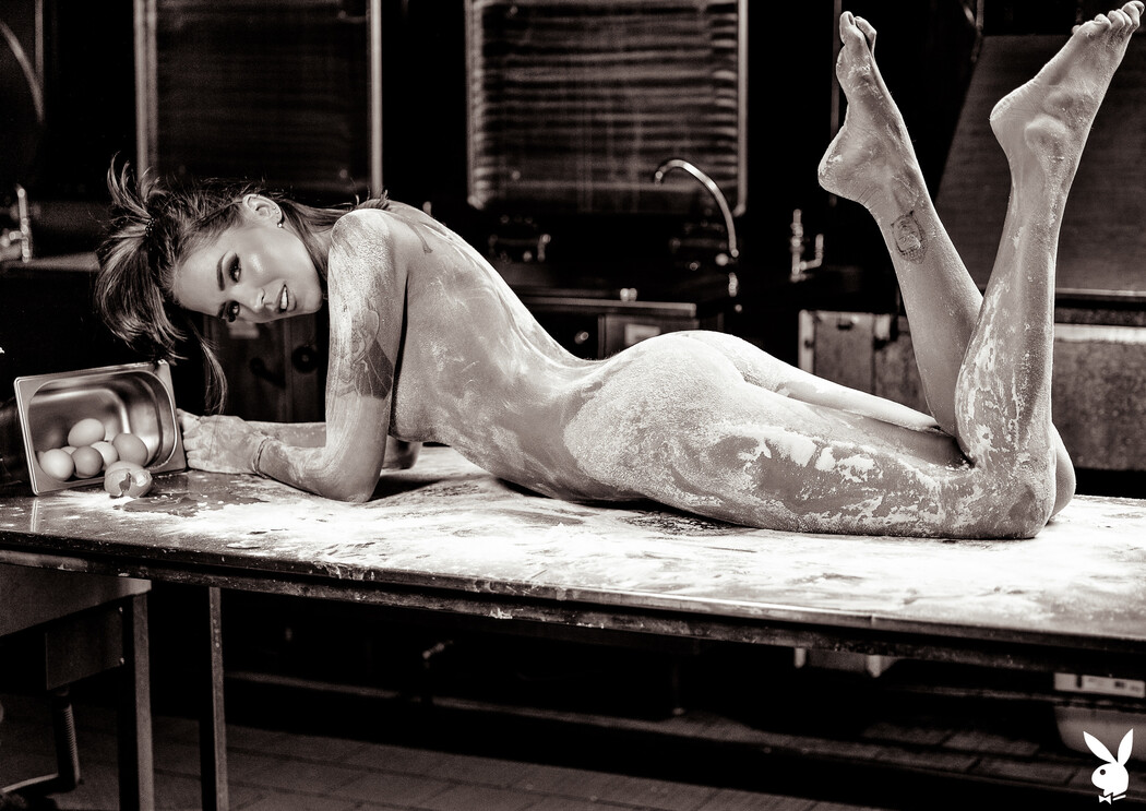 Sissi International Playboy Model Loves Posing Nude