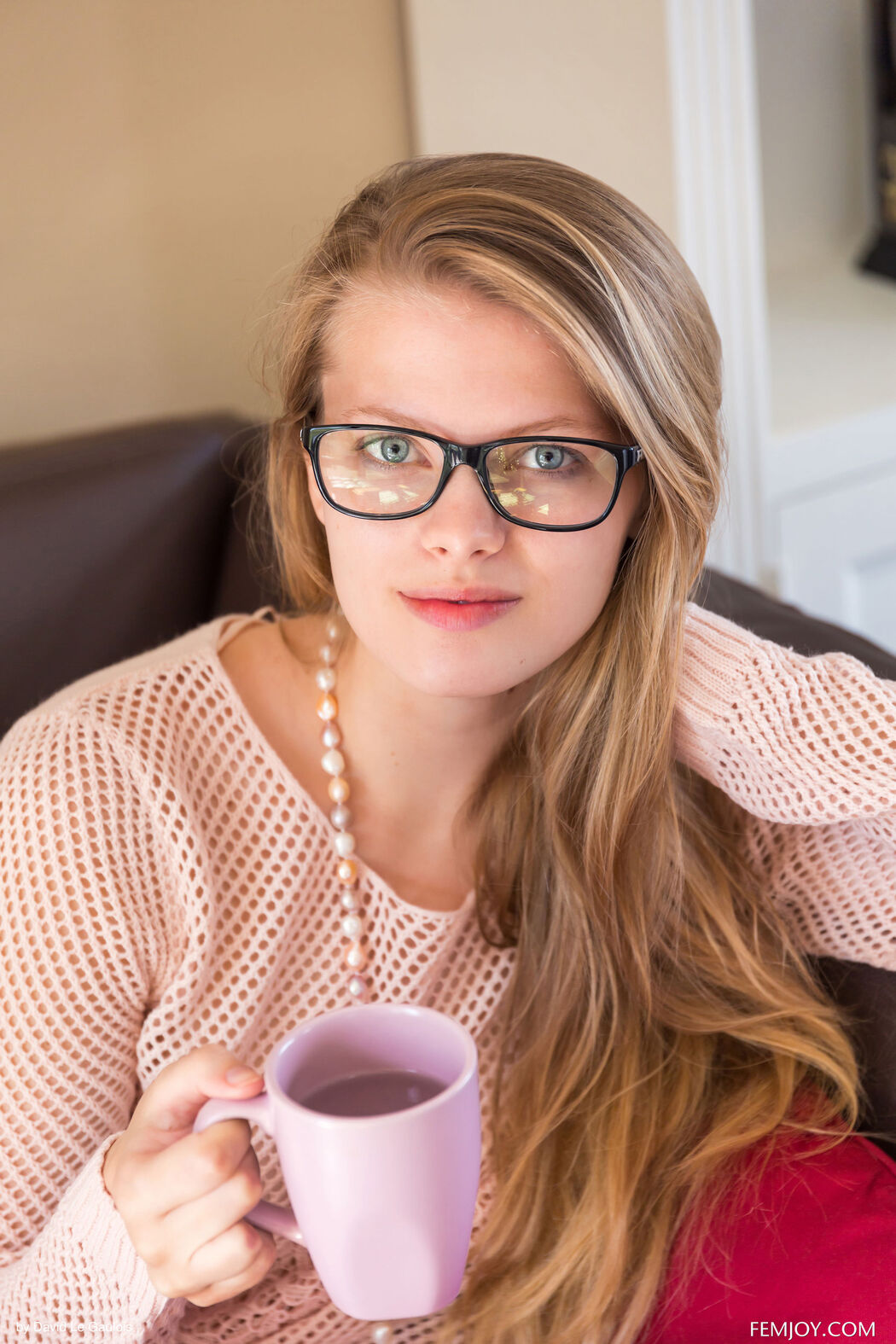 Sophie Sparks Pretty Girl With A Very Delicious Body Cover Photo